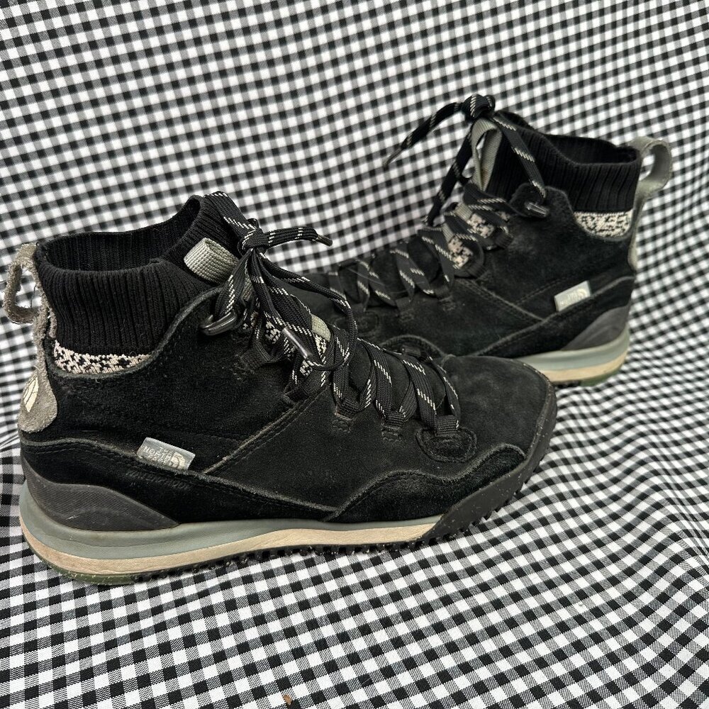 The North Face Womens Back-To-Berkeley III Sport WP Boots Hiking Gorpcore Sz 7.5